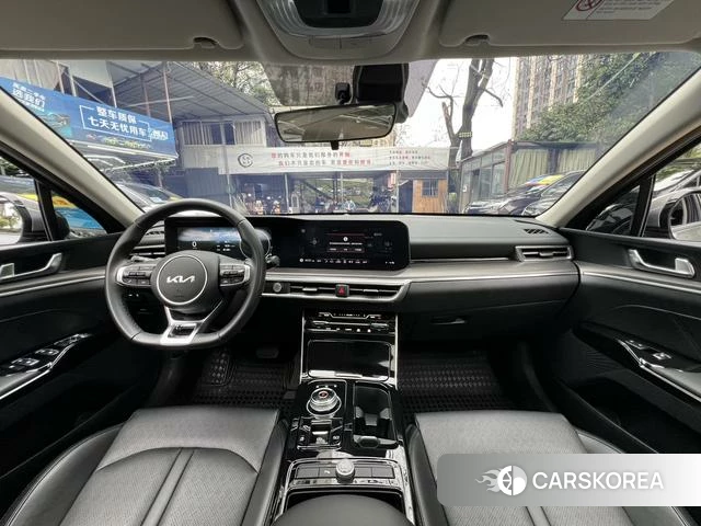 Kia K5 2022 Другой из Китая