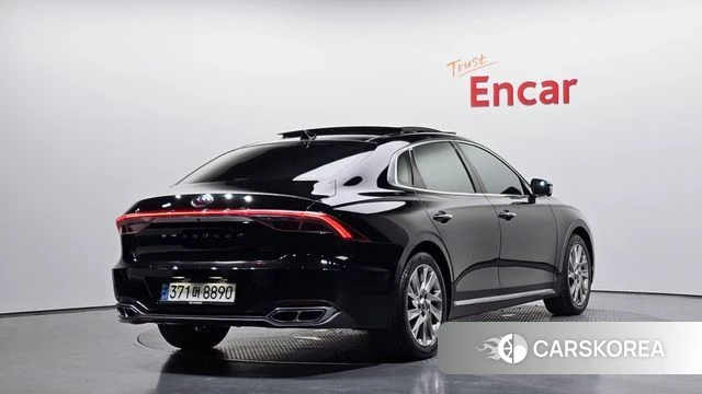 Hyundai The New Grandeur IG Hybrid 2021 Черный из Кореи