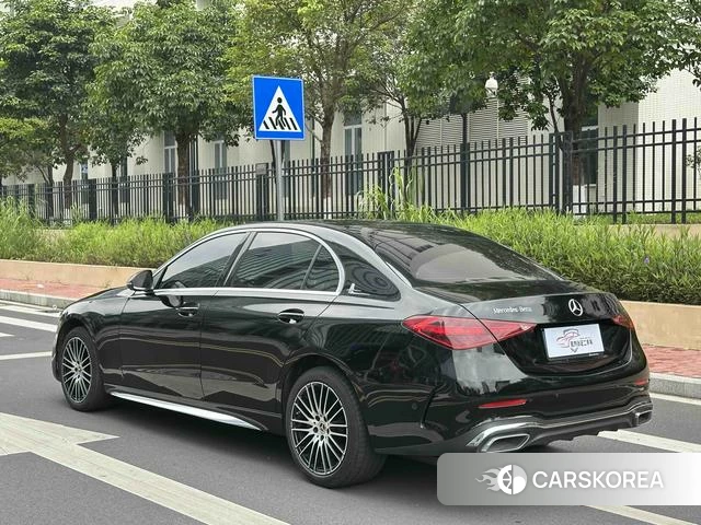 Mercedes-Benz Class C 2023 Черный из Китая