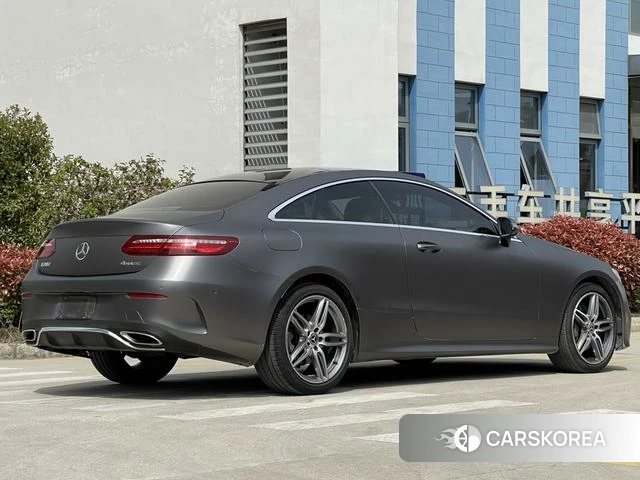 Mercedes-Benz E-class (imported) 2019 Темно-серый из Китая