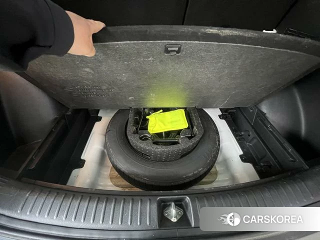 Kia Proud run 2023 Белый из Китая