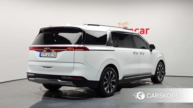 Kia Carnival 4th generation 2023 Белый из Кореи