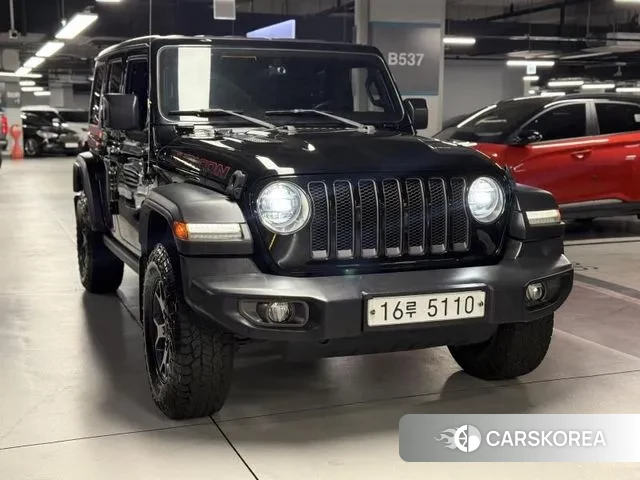 Jeep Wrangler (JL) 2018 Черный из Кореи