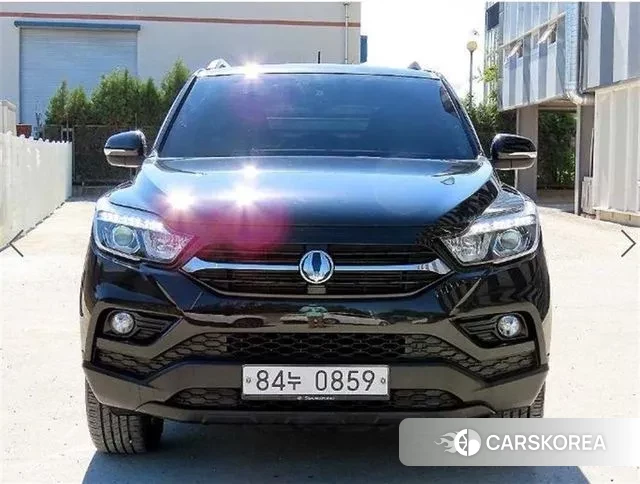 Ssangyong Rexton Sports 2018 Черный из Кореи