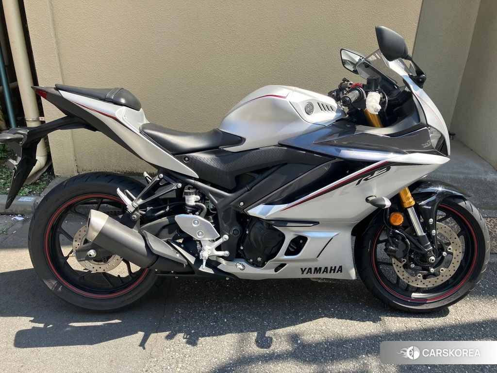 Проданный Yamaha YZF-R3 2021 из Японии