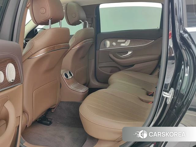 Mercedes-Benz E-class 2023 Черный из Китая