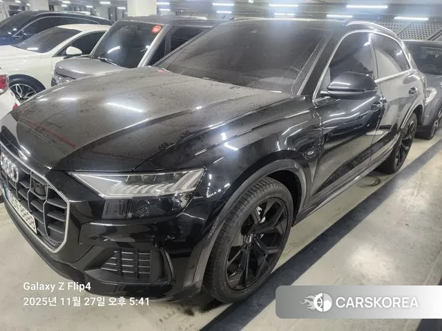 Audi Q8 (4M) 2023 Черный из Кореи