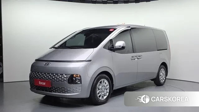 Hyundai Staria 2023 Серебристо-серый из Кореи