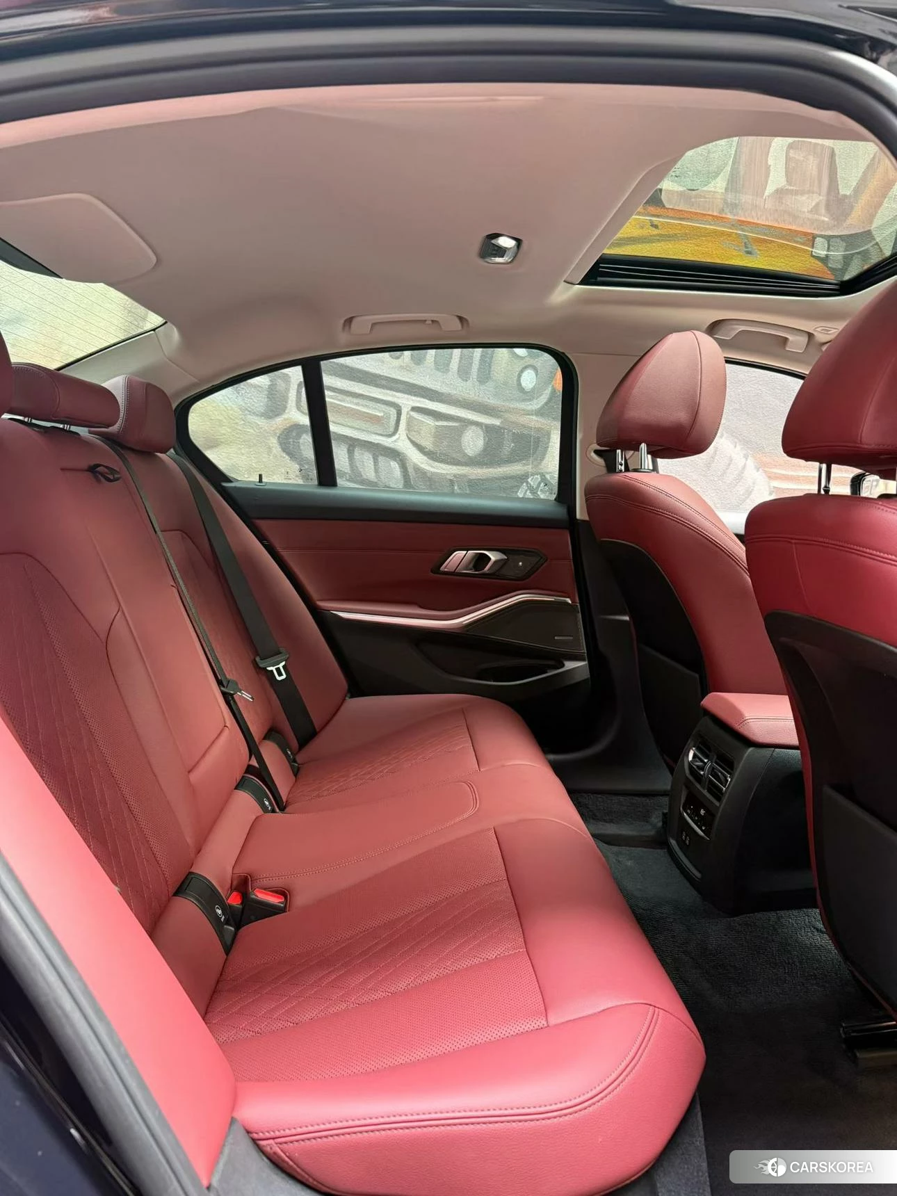 BMW 3 series 2022 Черный из Китая