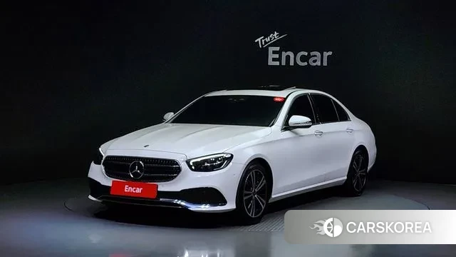 Mercedes-Benz E-Class W213 2020 Белый из Кореи