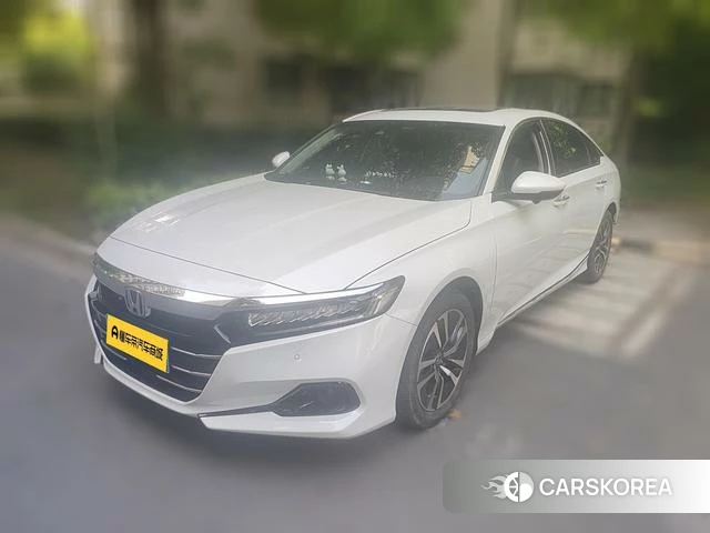 Honda Accord 2022 Белый из Китая