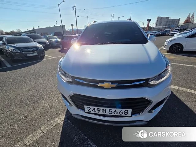 Chevrolet (GM Daewoo) The New Trax 2020 Белый из Кореи