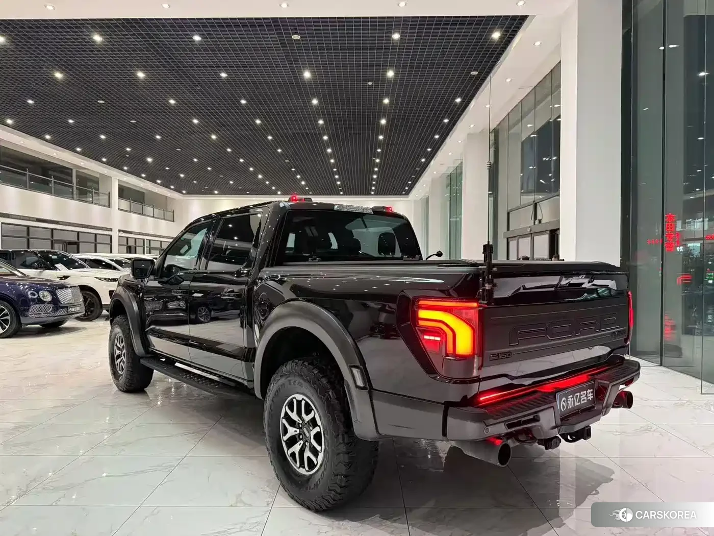 Ford F-150 Raptor 2024 Черный из Китая