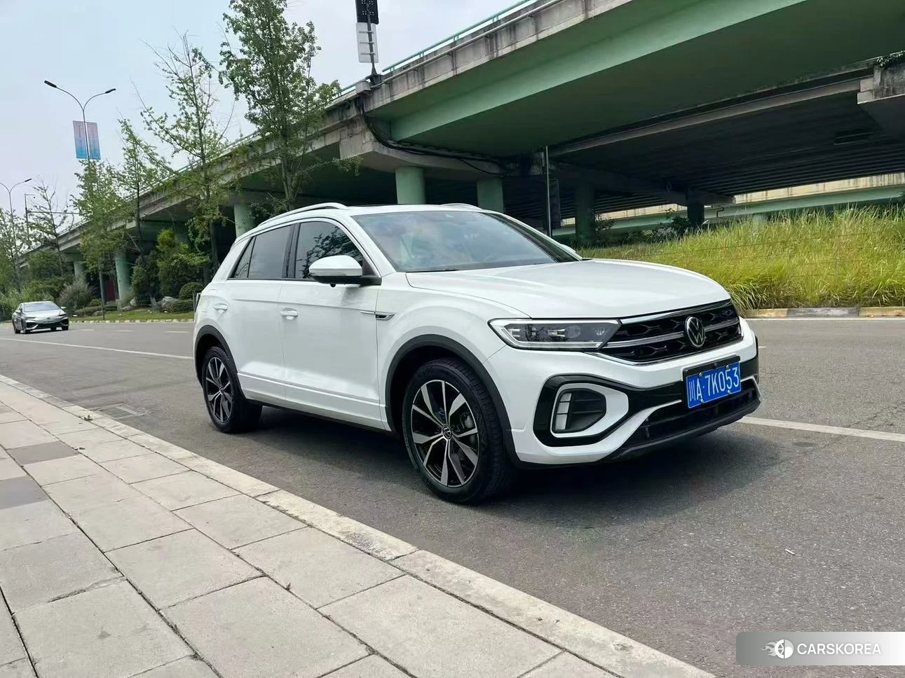 Volkswagen Exploring songs 2023 Белый из Китая