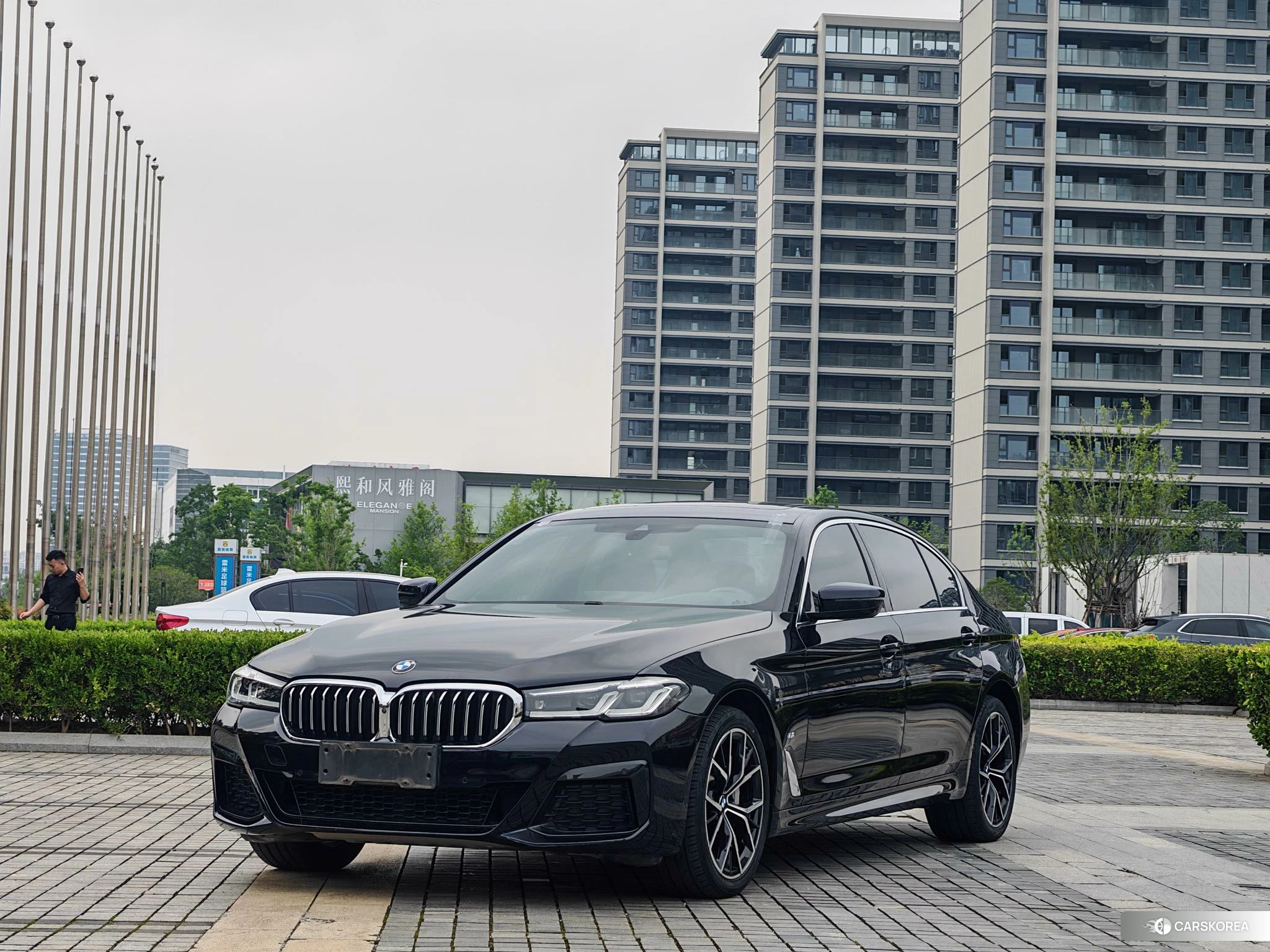 BMW 5 series 2021 Черный из Китая