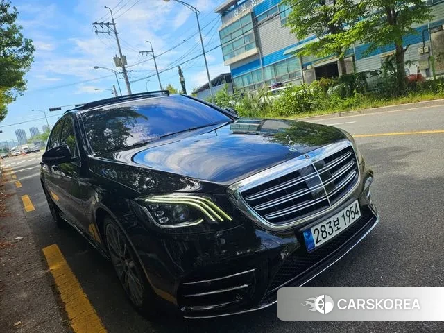 Mercedes-Benz S-Class W222 2018 Черный из Кореи