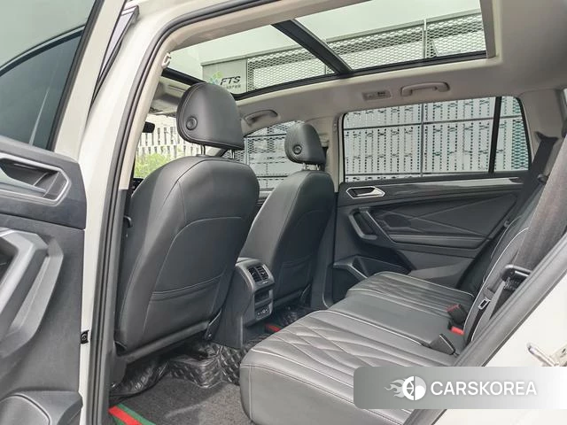 Volkswagen Tiguan L 2024 Белый из Китая