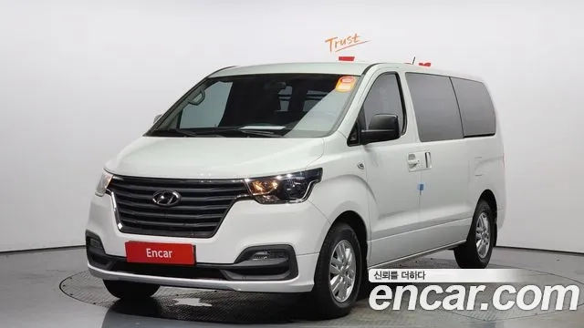 Hyundai The New Grand Starex 2018 Белый из Кореи