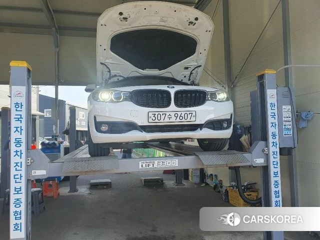 BMW 3 Series GT (F34) 2020 Белый из Кореи