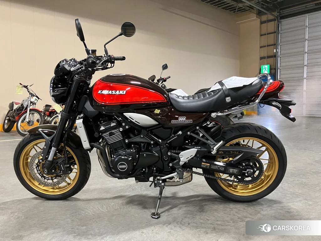 Проданный Kawasaki Z900RS 2022 из Японии, фото 2