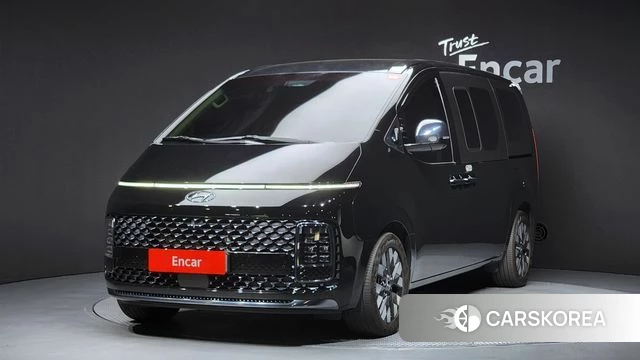 Hyundai Staria 2023 Черный из Кореи
