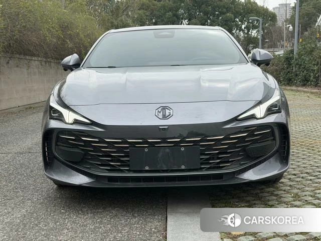 MG MG7 2023 Темно-серый из Китая