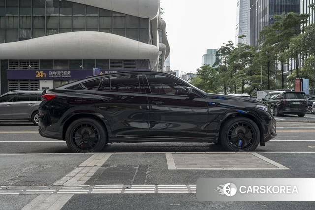 BMW X6 2025 Черный из Китая