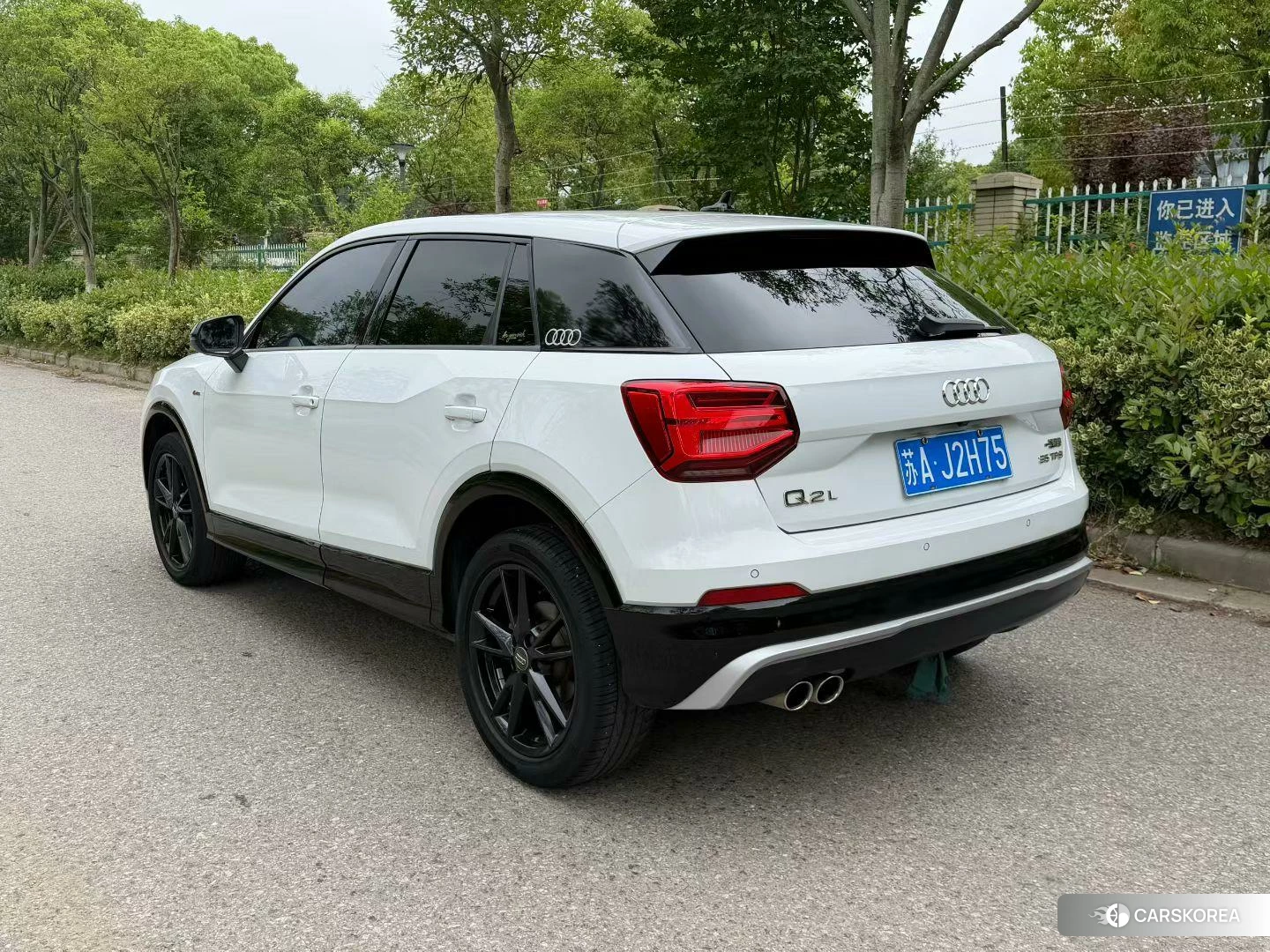 Audi Q2L 2020 Белый из Китая