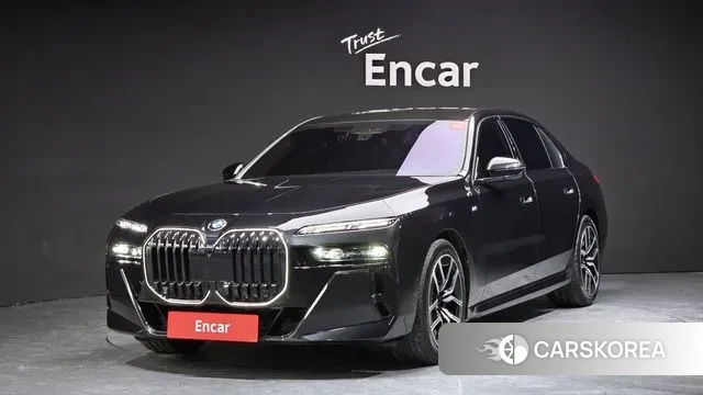 BMW 7 Series (G70) 2025 Черный из Кореи