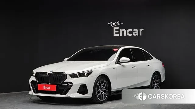 BMW 5 Series (G60) 2024 Белый из Кореи