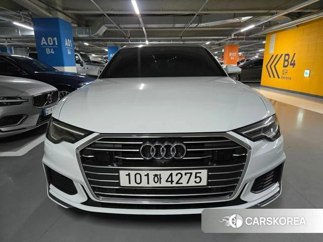 Audi A6 (C8) 2020 Белый из Кореи