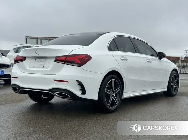 Mercedes-Benz Class A 2020 Белый из Китая