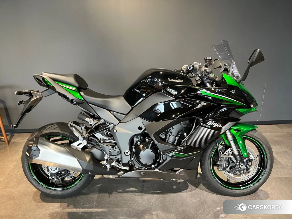Проданный Kawasaki NINJA 1000 SX 2022 из Японии, фото 2