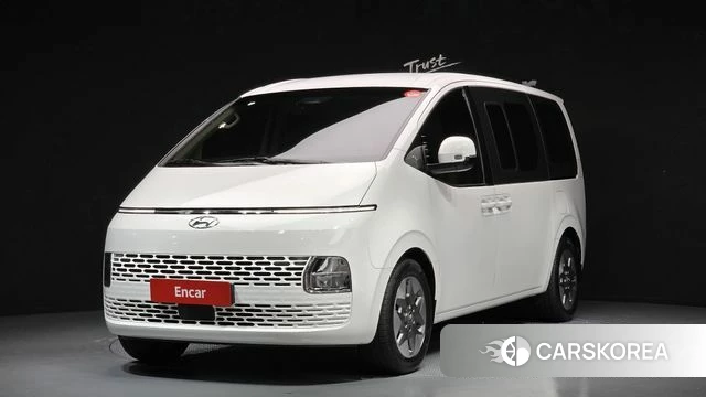 Hyundai Staria 2022 Белый из Кореи