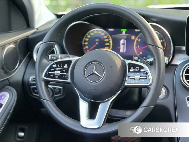 Mercedes-Benz Class C (imported) 2021 Белый из Китая