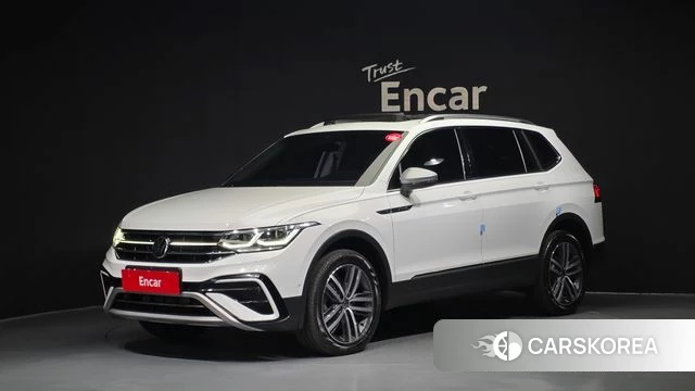 Volkswagen Tiguan Allspace 2022 Белый из Кореи