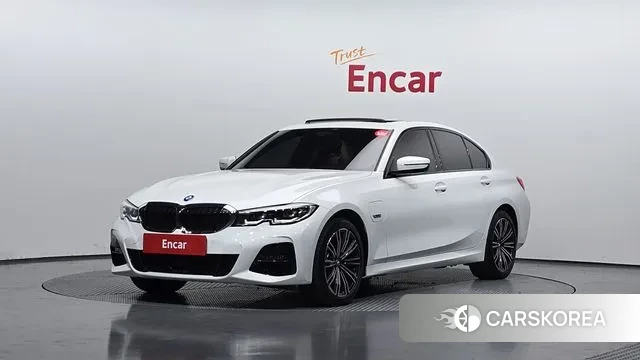 BMW 3 Series (G20) 2022 Белый из Кореи