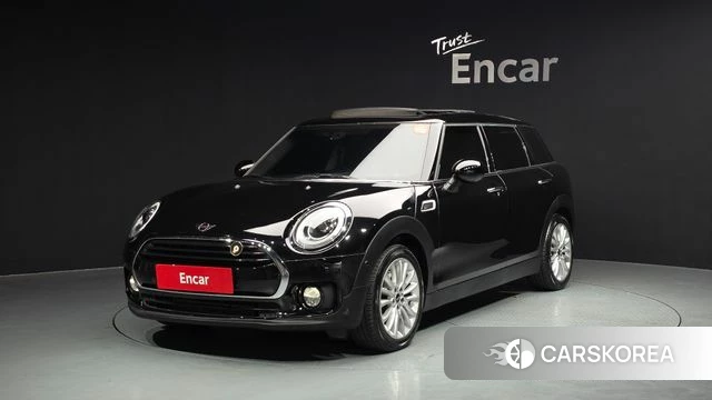 Mini Cooper Clubman 2019 Черный из Кореи