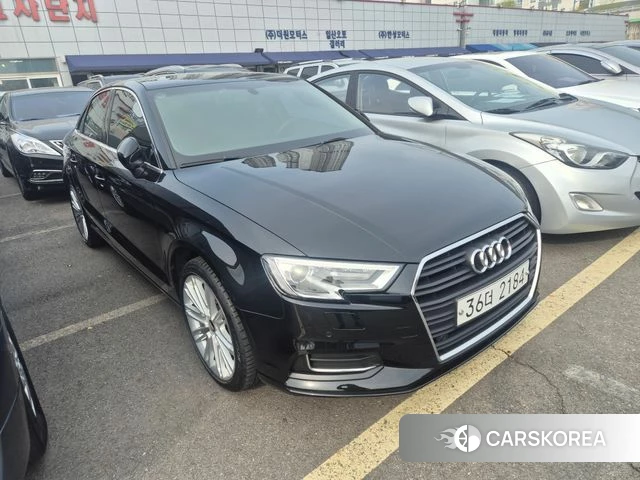 Audi New A3 2018 Черный из Кореи