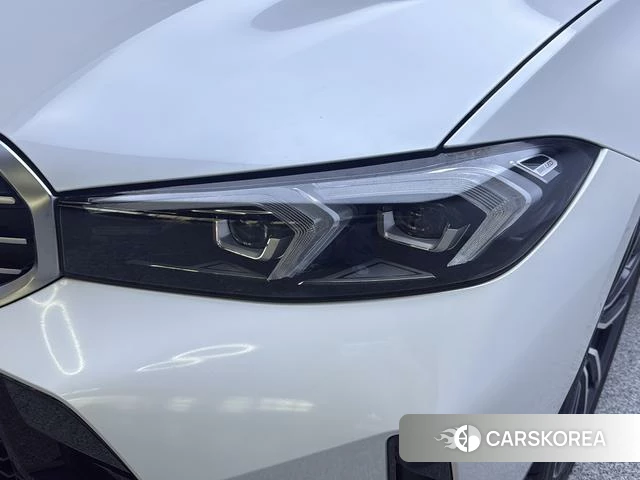 BMW 3 series 2024 Белый из Китая