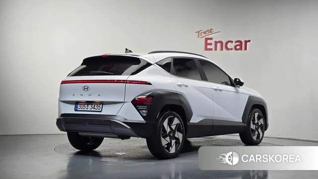 Hyundai Kona (SX2) 2024 Белый из Кореи