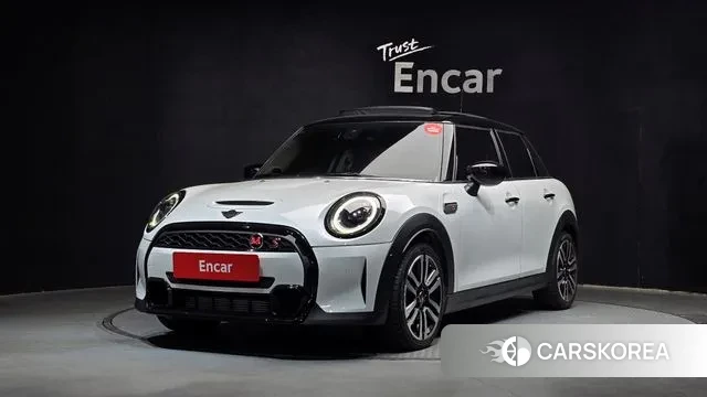 Mini Cooper S 2024 Белый из Кореи
