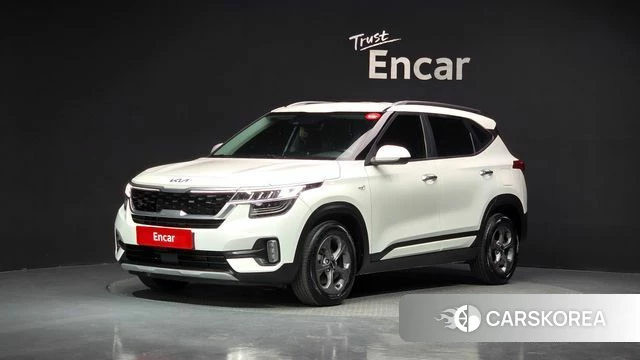 Kia Seltos 2022 Белый из Кореи