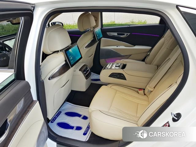 Kia More K9 2019 Белый из Кореи