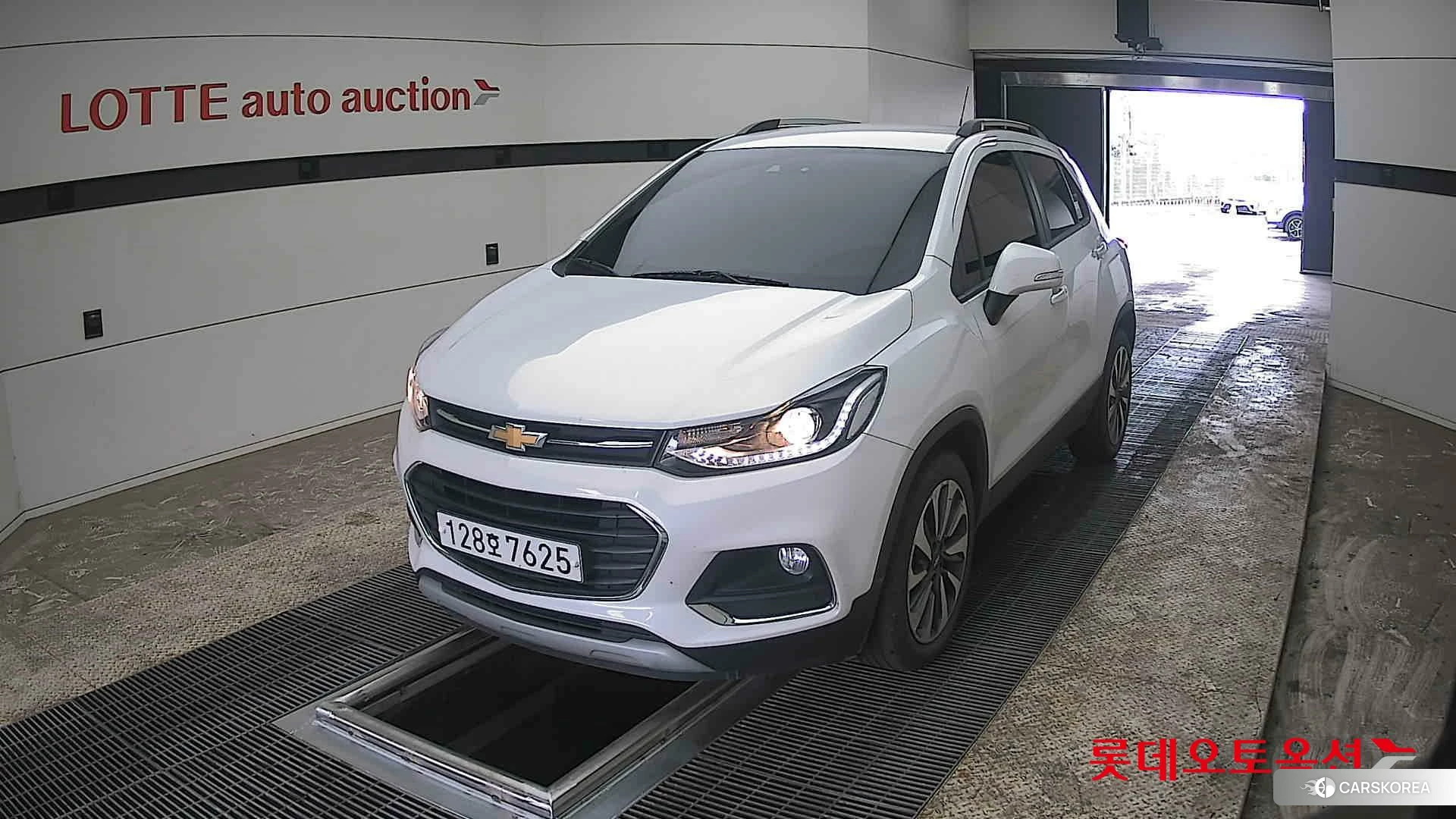 Korea G M Trax 1.4 2020 Snow White Pearl (optional) из Кореи