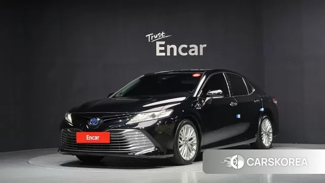 Toyota Camry (XV70) 2018 Черный из Кореи