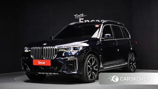 BMW X7 (G07) 2021 Черный из Кореи