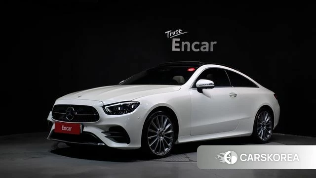 Mercedes-Benz E-Class W213 2021 Белый из Кореи