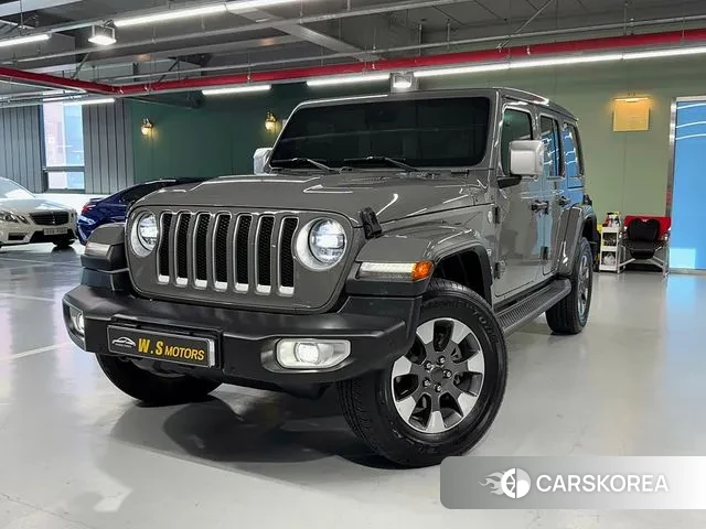 Jeep Wrangler (JL) 2023 Серебристо-серый из Кореи