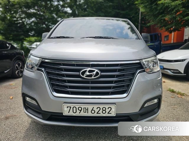 Hyundai The New Grand Starex 2018 Серебряный из Кореи